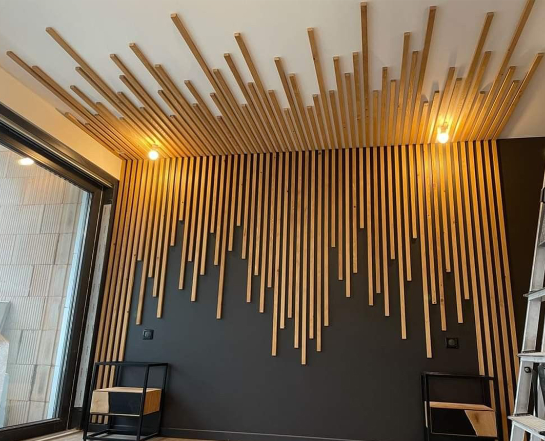 Slats for ceiling decoration